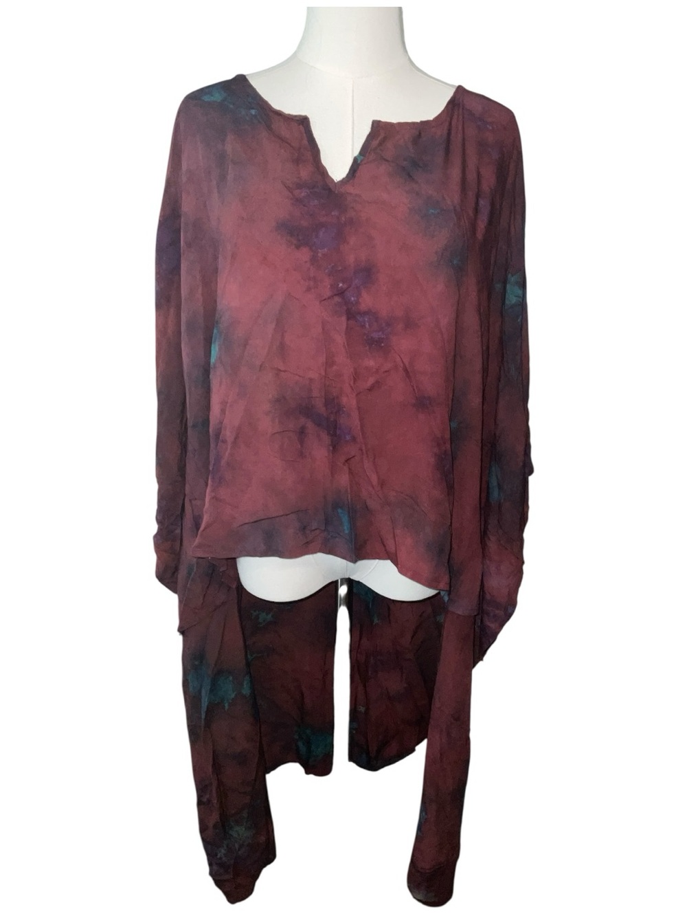 NWT Rhea Tie Dye Rayon Kaftan Tunic Top One Size Boho Burgundy Teal A30 - Picture 2 of 7